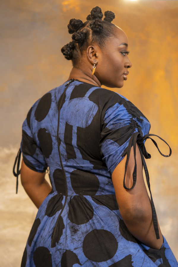 The VA-IRAWO Dress - Image 3